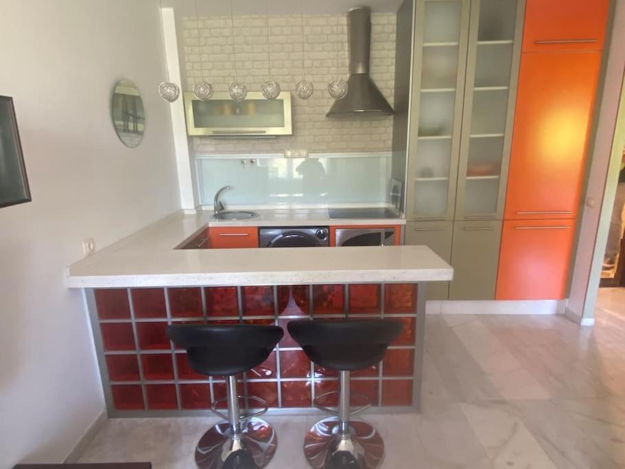 Fibes Con Parking Gratis Apartamento Sevilha