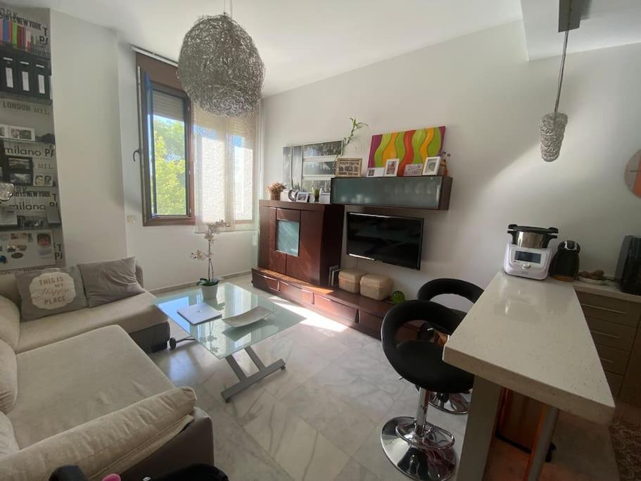 Apartamento Fibes Con Parking Gratis Sevilha