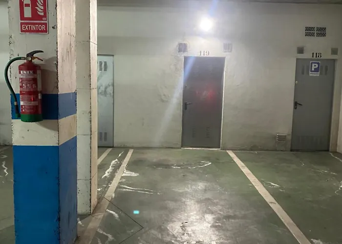 Fibes Con Parking Gratis Apartamento Sevilla Este
