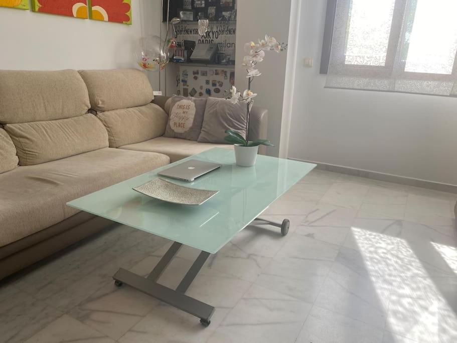 Fibes Con Parking Gratis. Este. Appartamento *